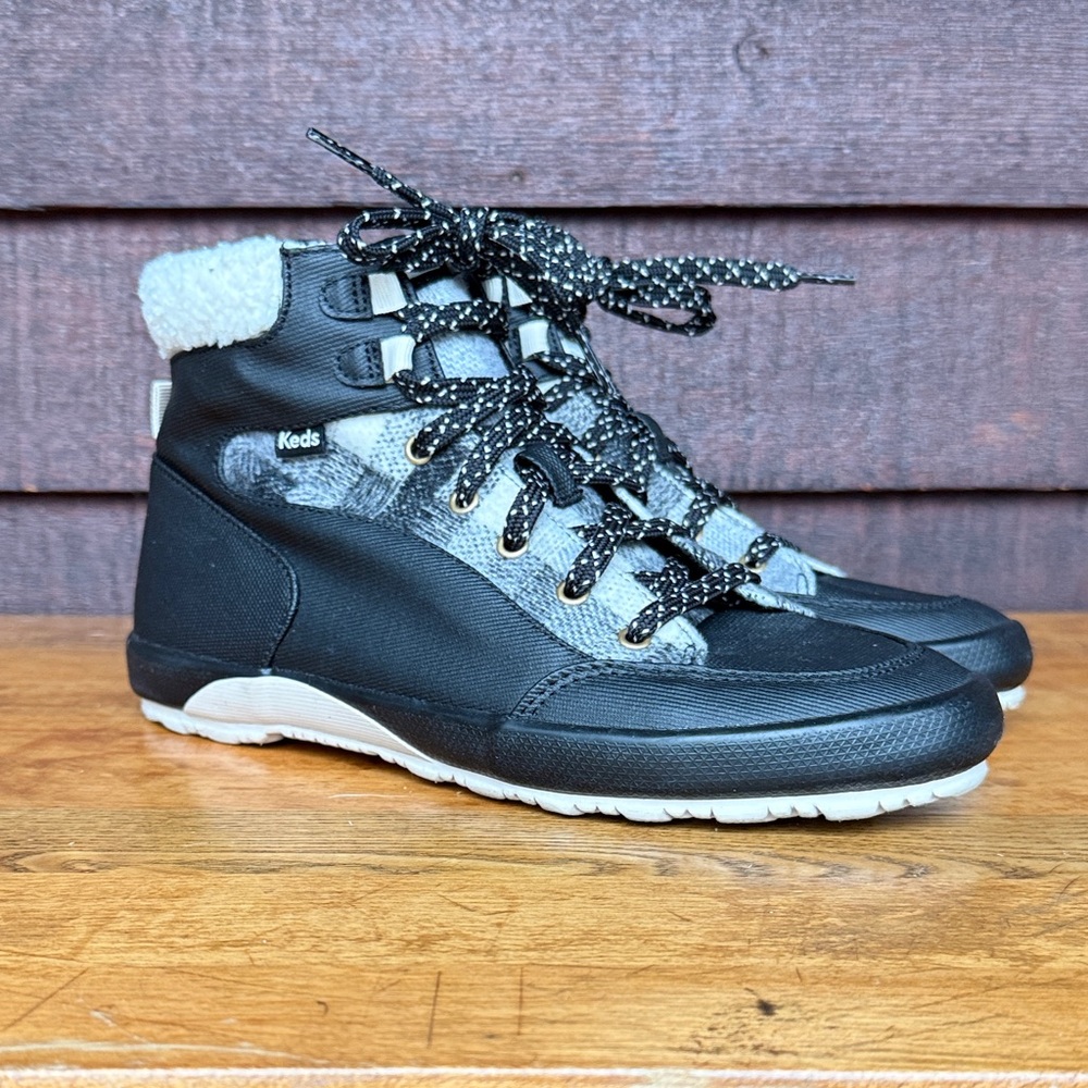 Keds Scout IV Textile Mix Black & Gray Plaid High-Top Boots Women’s size 10 NWOT